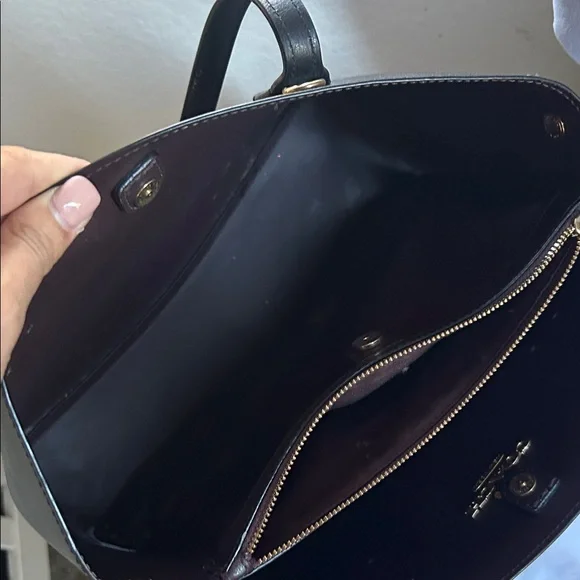 Coach Black Leather Tote with Gold Logo Plaque F48733 Avenue - Picture 9 of 12